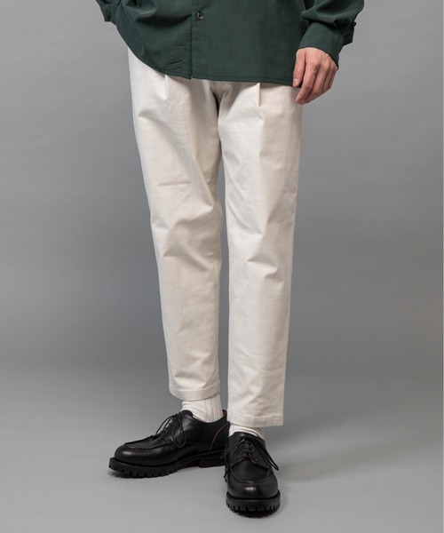 MR.OLIVE（ミスターオリーブ）の「バックサテン ストレッチ / ワンプリーツ テーパード イージーパンツ（スラックス・メンズ・オフホワイト/ブラック/ベージュ/グリーン・SMALL/MEDIUM/LARGE）」の2枚目の写真