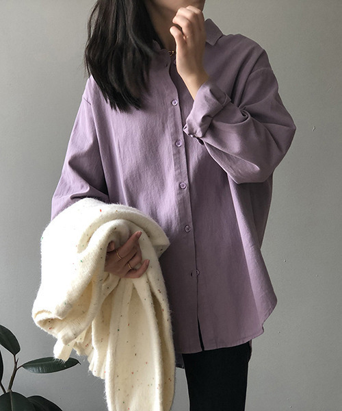 c.u.l（シーユーエル）の「【c.u.l:w】シンプルコットンカラーシャツ culw156（シャツ/ブラウス・レディース・パープル/イエロー/ブルー/ライトベージュ・M/L）」の3枚目の写真