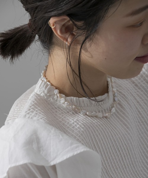 URBAN RESEARCH（アーバンリサーチ）の「バロックパールネックレス（ネックレス・レディース・オフホワイト・-）」の4枚目の写真