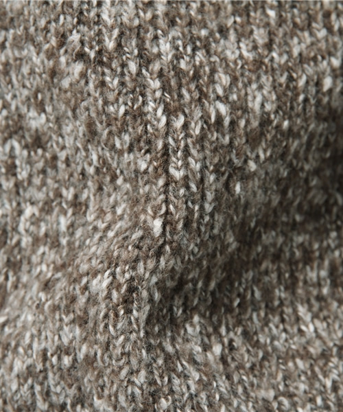 mystic（ミスティック）の「フリルオフタートル（ニット/セーター・レディース・グレー/ベージュ/チャコールグレー/ライトグレー・ﾌﾘ-）」の7枚目の写真