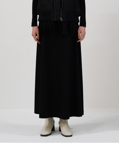 UNDECORATED(アンデコレイテッド)の「UNDECORATED アンデコレイテッド / S140 Wool Knit Skirt ウール ニットフレアスカート(セットアップ) / UDF22403(スカート・レディース・ブラック/オリーブ・FREE)」の7枚目の写真