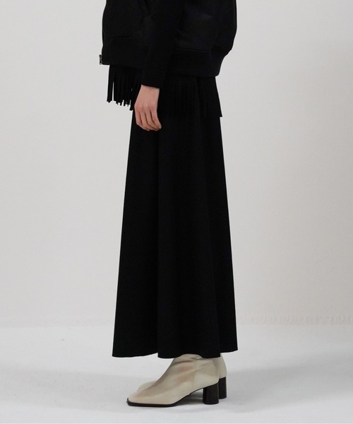UNDECORATED(アンデコレイテッド)の「UNDECORATED アンデコレイテッド / S140 Wool Knit Skirt ウール ニットフレアスカート(セットアップ) / UDF22403(スカート・レディース・ブラック/オリーブ・FREE)」の8枚目の写真