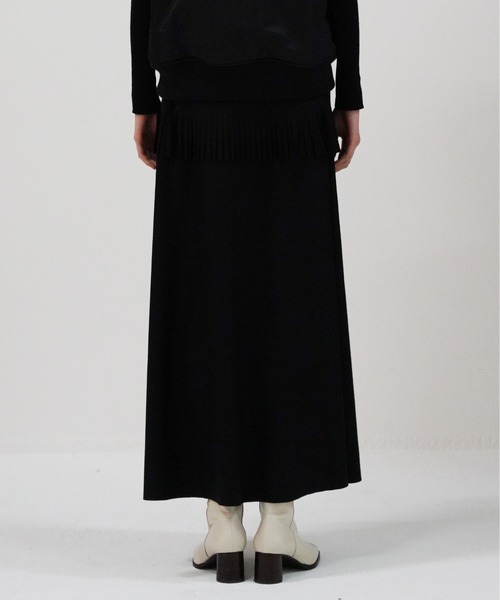 UNDECORATED(アンデコレイテッド)の「UNDECORATED アンデコレイテッド / S140 Wool Knit Skirt ウール ニットフレアスカート(セットアップ) / UDF22403(スカート・レディース・ブラック/オリーブ・FREE)」の9枚目の写真