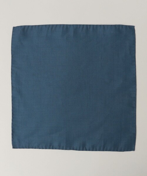 SHIPS（シップス）の「SHIPS:リネン 無地 カラー チーフ（ハンカチ/ハンドタオル・メンズ・ライトブルー/コバルトブルー・ONE SIZE）」の2枚目の写真