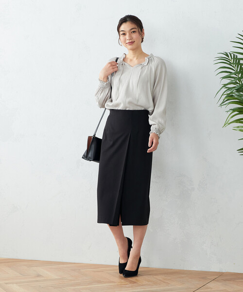 COMME CA MODELS（コムサモデルズ）の「ポンチラップ風　タイトスカート（スカート・レディース・ブラック・SMALL/MEDIUM/LARGE/X-LARGE/X-SMALL）」の2枚目の写真