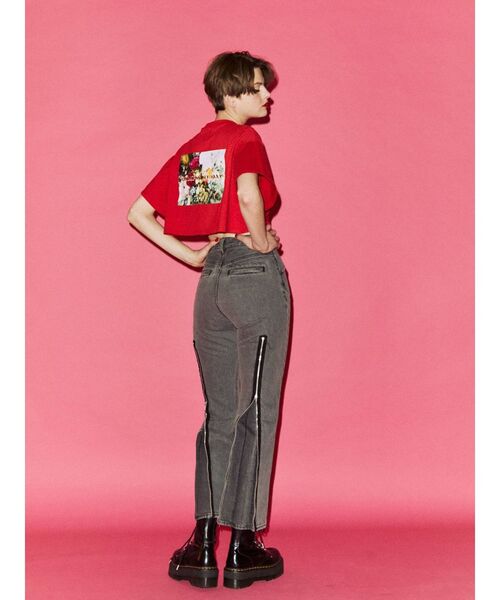 jouetie(ジュエティ)の「1988クロップド Tシャツ(Tシャツ/カットソー・レディース・ブラック/レッド/アイボリー・MEDIUM)」の7枚目の写真