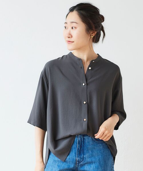 le.coeur blanc（ルクールブラン）の「2WAYジョーゼットブラウス（シャツ/ブラウス・レディース・オフホワイト/サックスブルー/ダークグレー・38）」の5枚目の写真