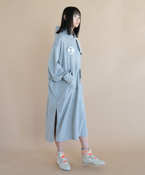 BEDSIDEDRAMA(ベットサイドドラマ)の「bedsidedrama/ベッドサイドドラマ/Trench parka one-pice(ワンピース・レディース・ブラック/グレー・1/2)」の14枚目の写真