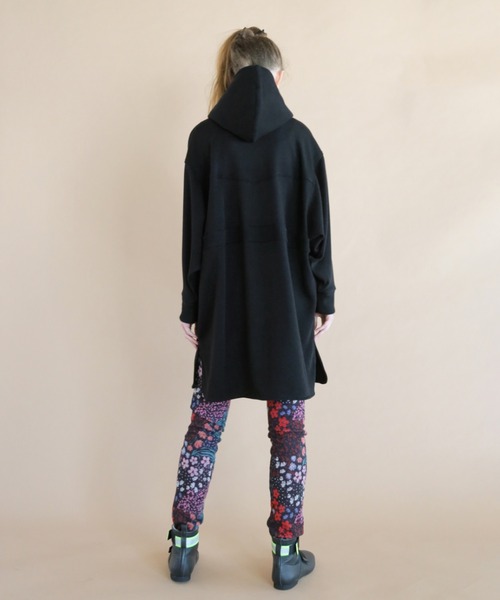 BEDSIDEDRAMA(ベットサイドドラマ)の「bedsidedrama/ベッドサイドドラマ/Trench parka one-pice(ワンピース・レディース・ブラック/グレー・1/2)」の16枚目の写真