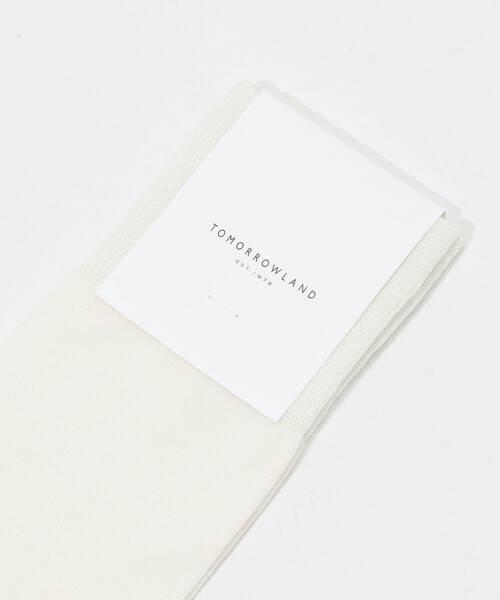 TOMORROWLAND （トゥモローランド）の「TOMORROWLAND シルクナイロン ソリッドソックス（ソックス/靴下・メンズ・ホワイト/ライトブルー/ピンク/オレンジ/グリーン/バイオレット/ブラック/ブラウン/イエロー/ライトグリーン/マジェンタ/ダークパープル・FREE）」の16枚目の写真