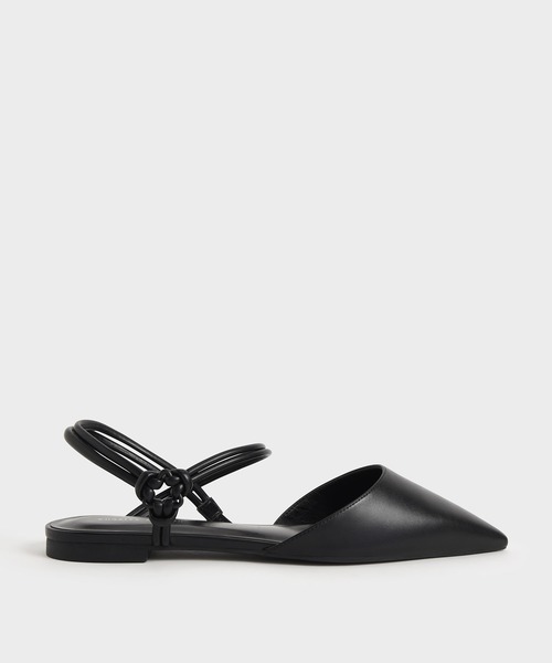 CHARLES & KEITH(チャールズ & キース)の「ノットアンクルストラップ バレリーナフラット / Knotted Ankle-Strap Ballerina Flats(バレエシューズ・レディース・オフホワイト/ブラック・23cm/25.5cm/22.5cm/23.5cm/25cm/24.5cm)」の2枚目の写真