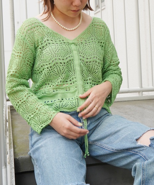 VENCEEXCHANGE（ヴァンスエクスチェンジ）の「クロシェ編みフロントシャーリングプルオーバー（ニット/セーター・レディース・ダークブルー/ブラック/ホワイト/グリーン/ピンク・M）」の19枚目の写真