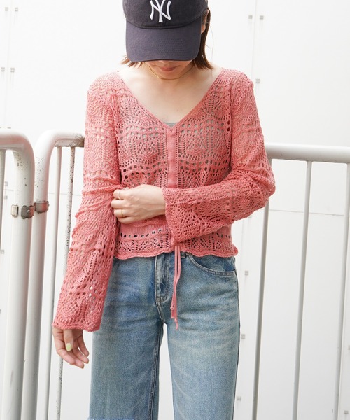 VENCEEXCHANGE（ヴァンスエクスチェンジ）の「クロシェ編みフロントシャーリングプルオーバー（ニット/セーター・レディース・ダークブルー/ブラック/ホワイト/グリーン/ピンク・M）」の12枚目の写真