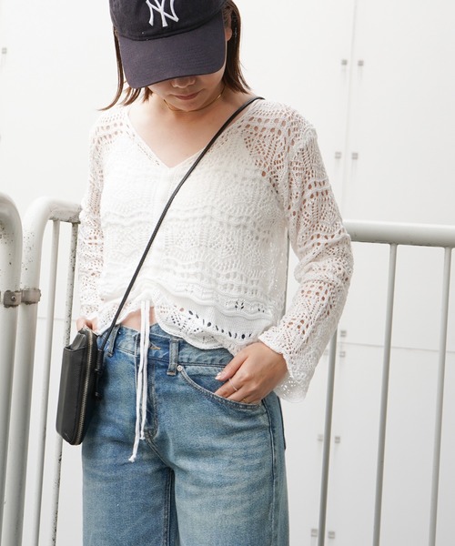 VENCEEXCHANGE（ヴァンスエクスチェンジ）の「クロシェ編みフロントシャーリングプルオーバー（ニット/セーター・レディース・ダークブルー/ブラック/ホワイト/グリーン/ピンク・M）」の7枚目の写真