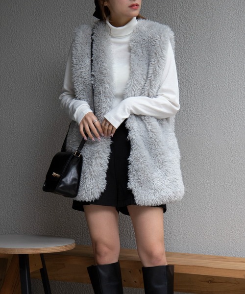 WEGO（ウィゴー）の「WEGO/ボリュームファーベスト（ベスト・レディース・ライトグレー/アイボリー/ライトブラウン/ブラック・FREE）」の20枚目の写真