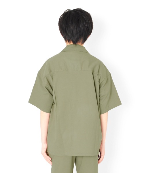 GLAZOS(グラソス)の「オックスストレッチ・オープンカラー半袖シャツ【セットアップ対応】(シャツ/ブラウス・キッズ・ブラック/カーキ・160cm/170cm/150cm)」の14枚目の写真
