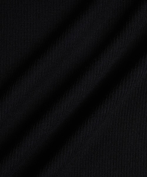 ADAM ET ROPE'（アダムエロペ）の「アンチピリングリブクルーネックプルオーバー（ニット/セーター・レディース・ホワイト/ブラック/レッド/サックスブルー/ピンク/イエロー・FREE）」の20枚目の写真