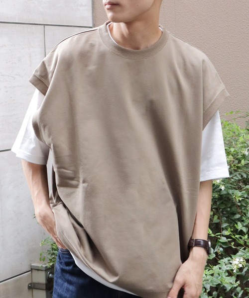 CRAFT STANDARD BOUTIQUE（クラフトスタンダードブティック）の「ミニ裏毛ベスト+5分袖TEE SET　＊（Tシャツ/カットソー・メンズ・チャコールグレー/グリーン/ベージュ・L/LL/M）」の2枚目の写真