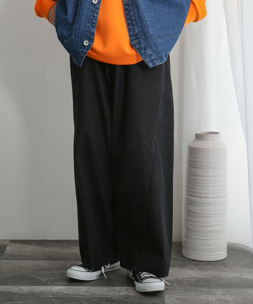 SENSE OF PLACE by URBAN RESEARCH(センスオブプレイスバイアーバンリサーチ)の「『セットアップ対応』 デニムパネルワイドパンツ(デニムパンツ・メンズ・ブラック/ライトインディゴブルー・MEDIUM/LARGE)」の12枚目の写真