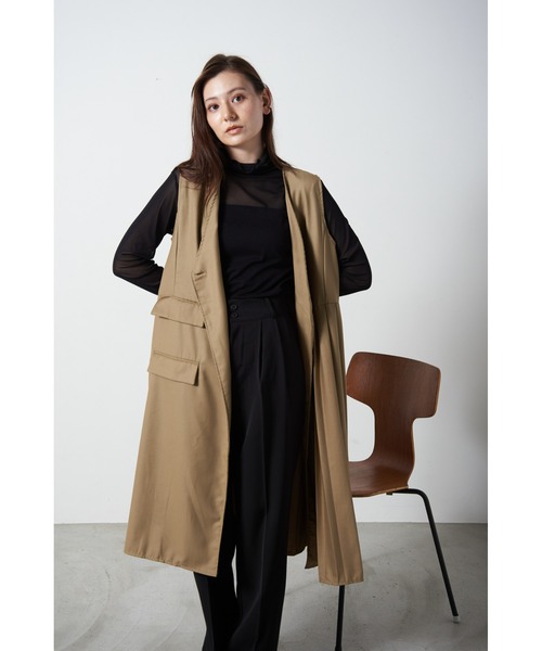 a:mure(アミュール)の「プリーツロングジレベストワンピース(ワンピース・レディース・ベージュ/ブラック・FREE)」の19枚目の写真