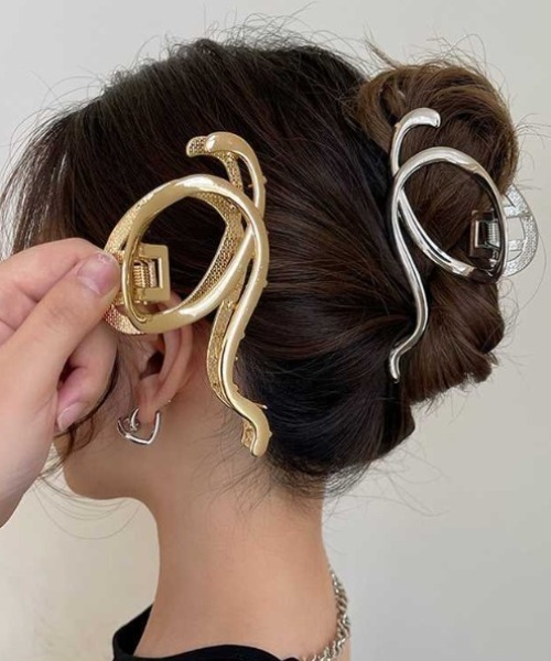 deux amour(ドゥーザムール)の「ヘアークリップ(バレッタ/ヘアクリップ・レディース・シルバー/ゴールド・FRE)」の1枚目の写真