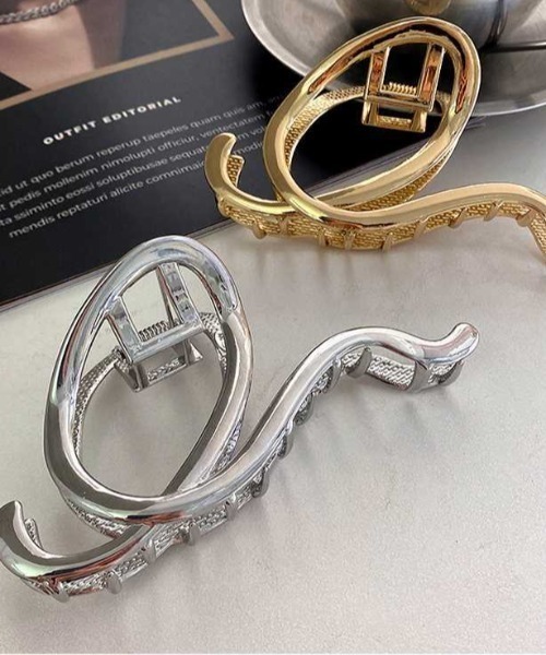 deux amour(ドゥーザムール)の「ヘアークリップ(バレッタ/ヘアクリップ・レディース・シルバー/ゴールド・FRE)」の4枚目の写真