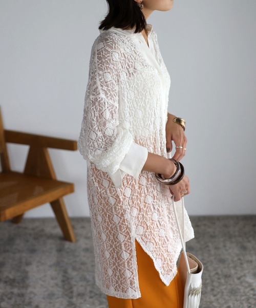 mi via loca（ミヴィアロカ）の「レースバンドカラーシャツ（シャツ/ブラウス・レディース・ブラック/オフホワイト・FREE）」の9枚目の写真