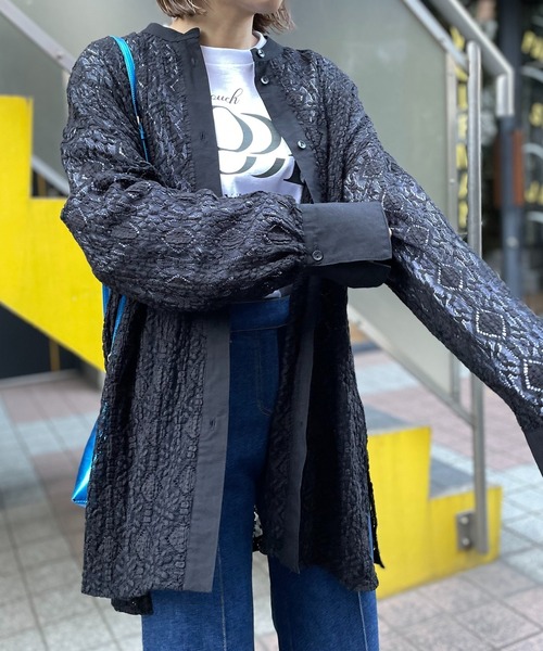 mi via loca（ミヴィアロカ）の「レースバンドカラーシャツ（シャツ/ブラウス・レディース・ブラック/オフホワイト・FREE）」の22枚目の写真