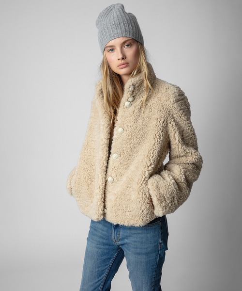 ZADIG&VOLTAIRE(ザディグ エ ヴォルテール)の「ASIA FINO SOFT CURLY(その他アウター・レディース・ホワイト系1・XS/S/M)」の4枚目の写真