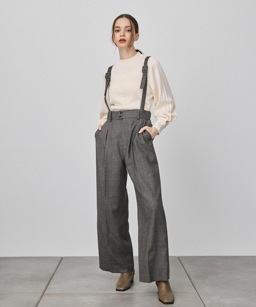 PUBLIC TOKYO（パブリックトウキョウ）の「【セットアップ対応】サスペワイドストレートパンツ（その他パンツ・レディース・ブラック/ベージュ・FREE）」の3枚目の写真