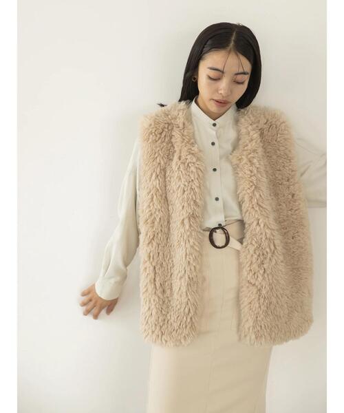 koe(コエ)の「ボリュームファーベスト*(ベスト・レディース・ブラウン/アイボリー/ベージュ・FREE)」の3枚目の写真