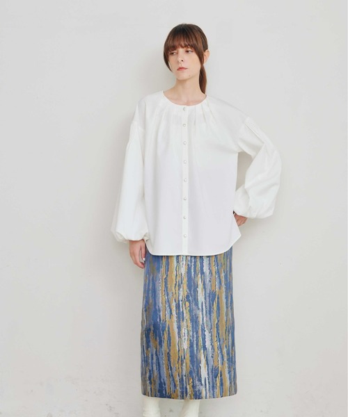 KOH.style（コースタイル）の「パールボタンタックブラウス（シャツ/ブラウス・レディース・オフホワイト/ブラック・FREE）」の4枚目の写真