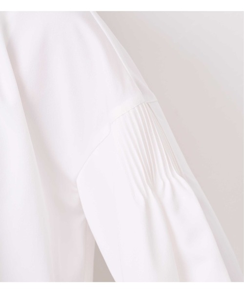 KOH.style（コースタイル）の「パールボタンタックブラウス（シャツ/ブラウス・レディース・オフホワイト/ブラック・FREE）」の9枚目の写真