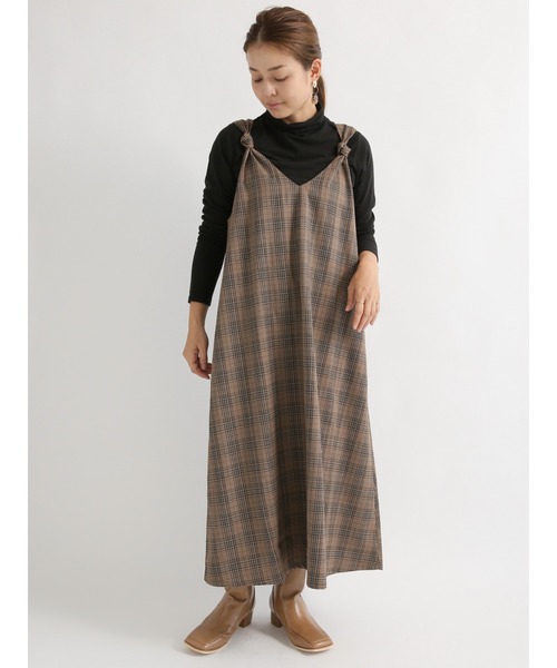 Lugnoncure（ルノンキュール）の「ノットキャミワンピース（ワンピース・レディース・ブラック/ベージュ/ブラウン・ﾌﾘ-）」の4枚目の写真