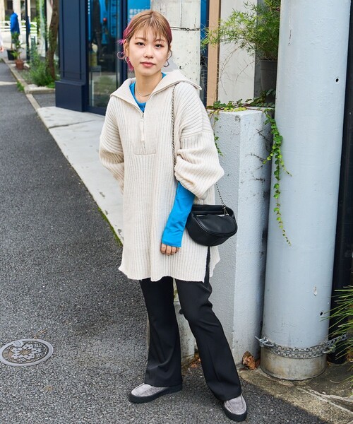 PUBLUX（パブリュクス）の「PUBLUX/パブリュクス リブ編みハーフジップビッグプルオーバーニット（ニット/セーター・レディース・グリーン/オレンジ/ブラック/ナチュラル・ﾌﾘ-）」の5枚目の写真