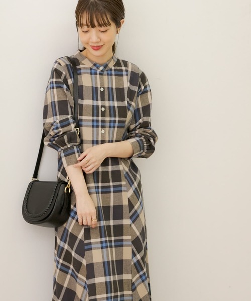 URBAN RESEARCH Sonny Label（アーバンリサーチサニーレーベル）の「起毛ネルマルチチェックワンピース（ワンピース・レディース・グレー系その他/ベージュ系その他・FREE）」の4枚目の写真
