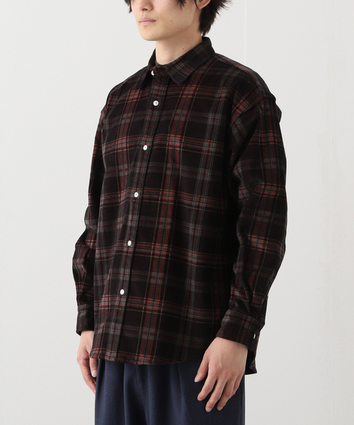 JOURNAL STANDARD（ジャーナルスタンダード）の「コーデュロイチェック レギュラーシャツ（シャツ/ブラウス・メンズ・モカ/ブラウン系その他/ダークブルー/コバルトブルー・MEDIUM/LARGE）」の5枚目の写真