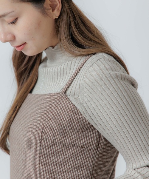 flower（フラワー）の「シェイプチェックワンピース2（ワンピース・レディース・ベージュ/ブラウン・FREE）」の4枚目の写真