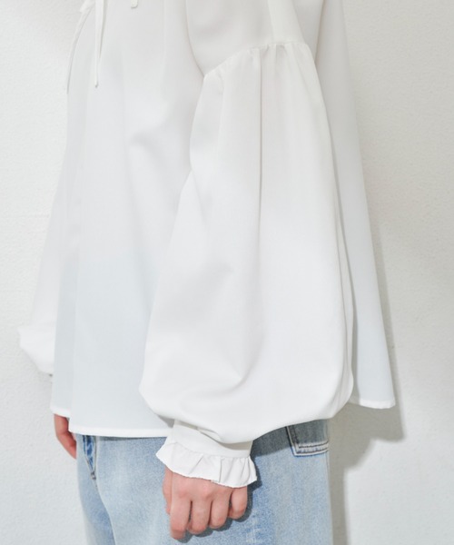 MERLOT(メルロー)の「フリルリボンブラウス(シャツ/ブラウス・レディース・ホワイト/ブラック・FREE)」の22枚目の写真