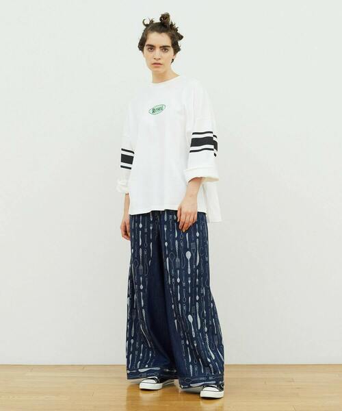 FRAPBOIS(フラボア)の「ラッセルT(Tシャツ/カットソー・レディース・ブラック/ホワイト・1/2)」の5枚目の写真