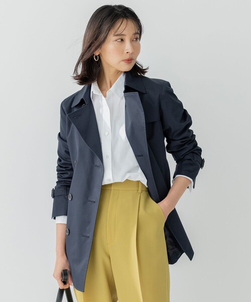 23区（ニジュウサンク）の「コットンポリエステルギャバジン トレンチコート（トレンチコート・レディース・ベージュ系/黄土色系/ネイビー系・36/38/40/42）」の3枚目の写真