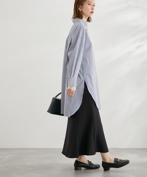 ROPE' PICNIC(ロペピクニック)の「ストライプチュニックシャツ(シャツ/ブラウス・レディース・ベージュ/ネイビー・38)」の22枚目の写真