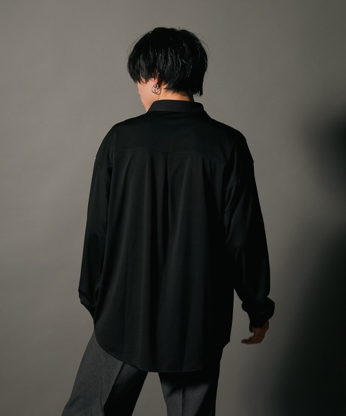 UNIIT(ユニット)の「【UNIIT/ユニット】ポリストレッチ 切り替え ルーズシルエット ビッグシルエット シャツ 幾何学模様 ジオメトリック 韓国ファッション モードファッション キレイ目(シャツ/ブラウス・メンズ・ホワイト/ブラック/ベージュ・MEDIUM/LARGE)」の21枚目の写真