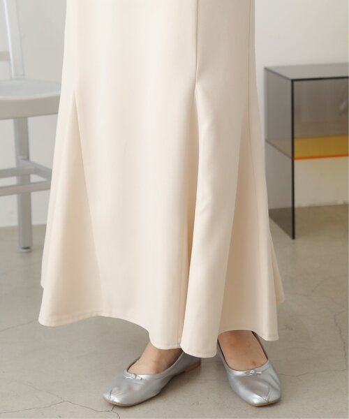 RAY CASSIN(レイカズン)の「M/L パイピングフラットシューズ(バレエシューズ・レディース・シルバー/ブラック/ベージュ・MEDIUM/LARGE)」の18枚目の写真