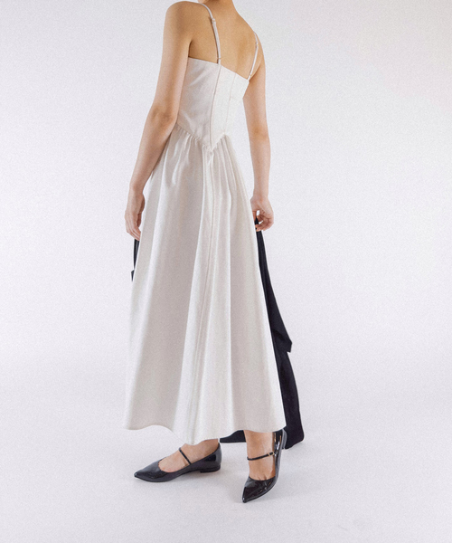 Charles Chaton（シャルルシャトン）の「torso cami dress　キャミドレス（ワンピース・レディース・ホワイト/ネイビー・34/36）」の4枚目の写真