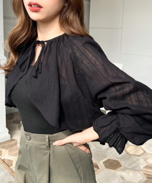 moment+(モーメントプラス)の「【累計販売枚数2万枚突破!】ドビーストライプ2WAYスリーブ クロップド丈ショートカーデブラウス(カーディガン/ボレロ・レディース・ナチュラル/アイボリー/ブラック・M/L)」の12枚目の写真