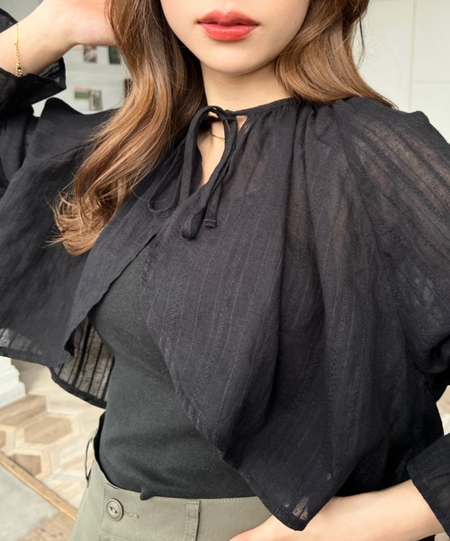 moment+(モーメントプラス)の「【累計販売枚数2万枚突破!】ドビーストライプ2WAYスリーブ クロップド丈ショートカーデブラウス(カーディガン/ボレロ・レディース・ナチュラル/アイボリー/ブラック・M/L)」の15枚目の写真