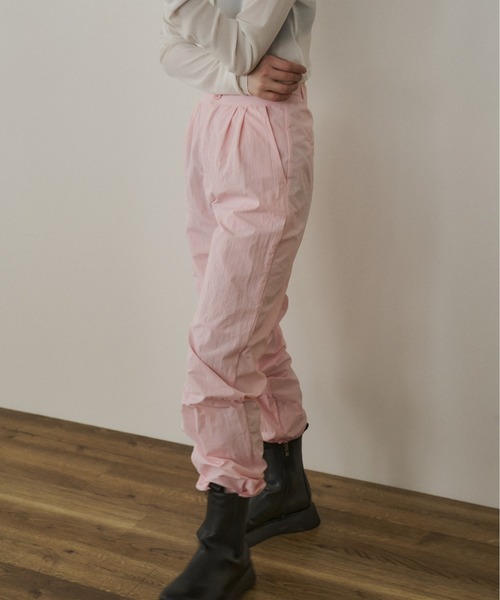 INSIIS（インシス）の「ナイロンジョガーパンツ（その他パンツ・レディース・ピンク/アイボリー/ブラック・フリー/S）」の6枚目の写真