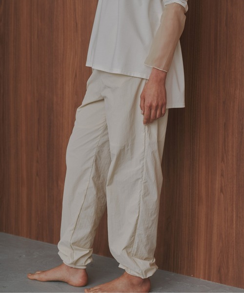 INSIIS（インシス）の「ナイロンジョガーパンツ（その他パンツ・レディース・ピンク/アイボリー/ブラック・フリー/S）」の20枚目の写真