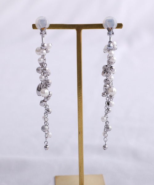 PourVous（プールヴー）の「ミックス パール フープイヤリング 結婚式 同窓会 オケージョン 二次会 （イヤリング・レディース・ゴールド/シルバー・FREE）」の8枚目の写真